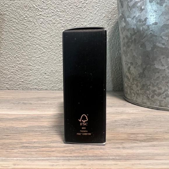 Gucci Limited Edition Soft Peach (10) Blush - Picture 6 of 7